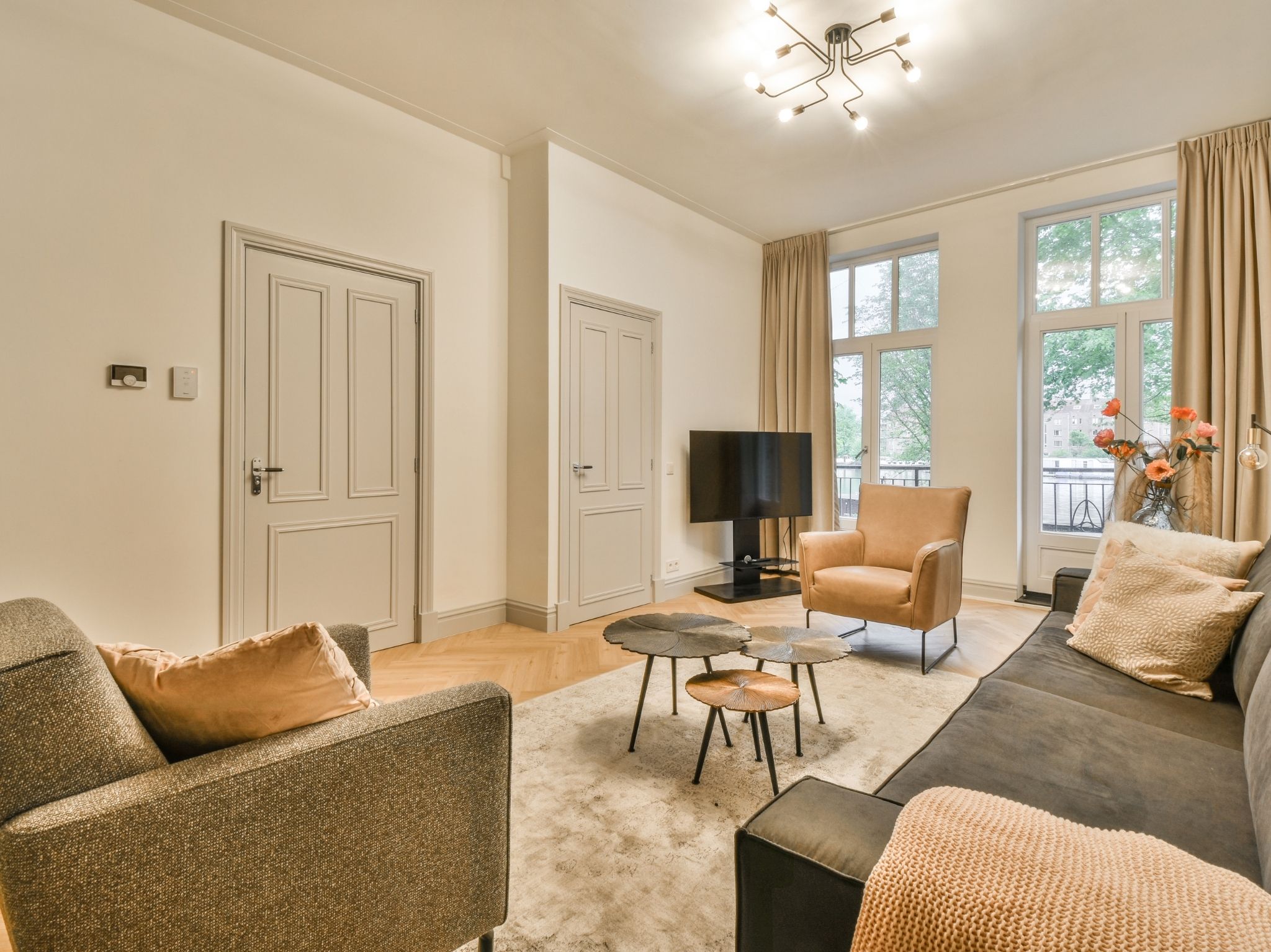 Bright 2 Bedroom Near Kirkgate & Calls Quarter