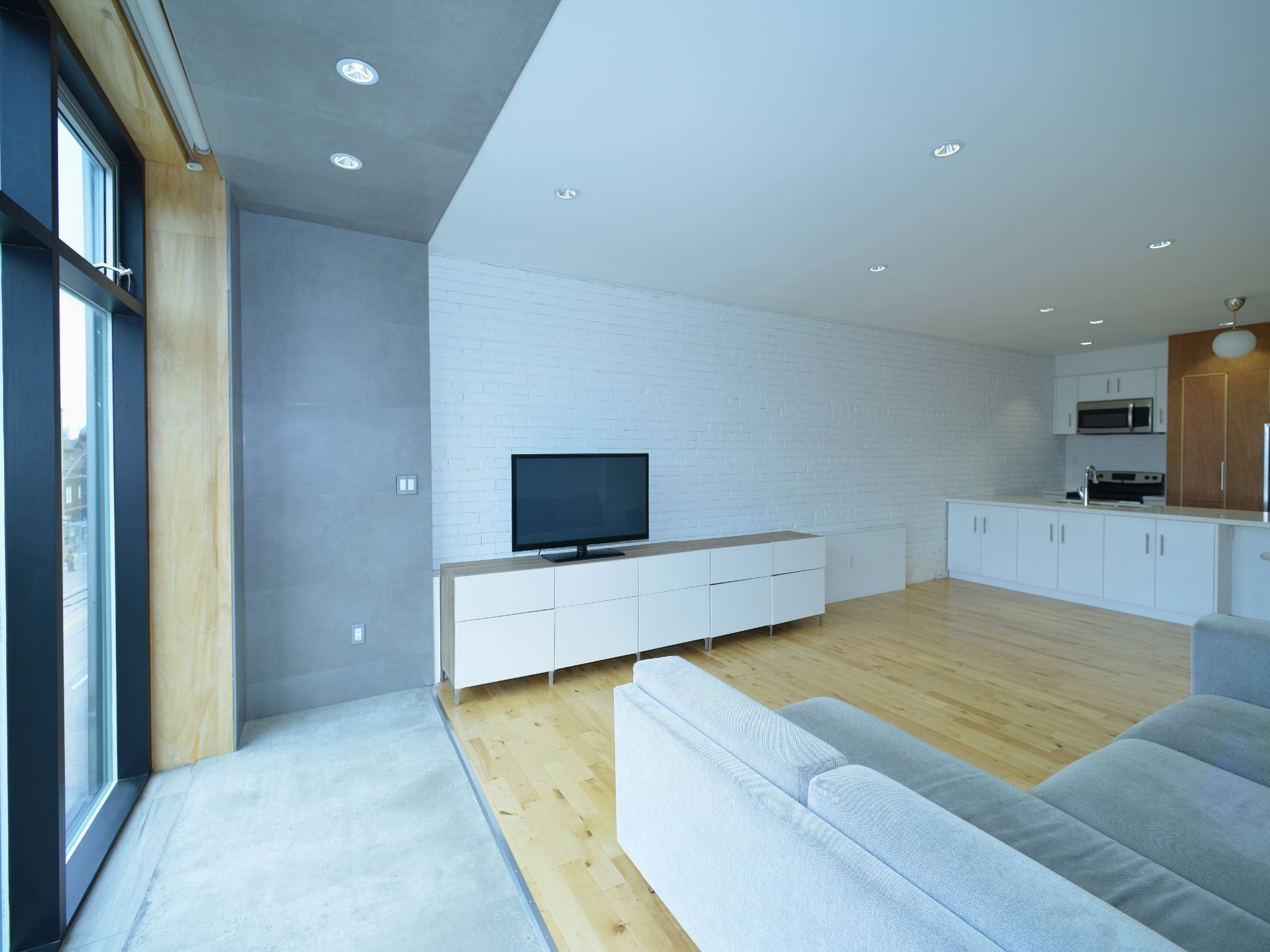 2 Bedroom Apartment with Terrace, South Bank