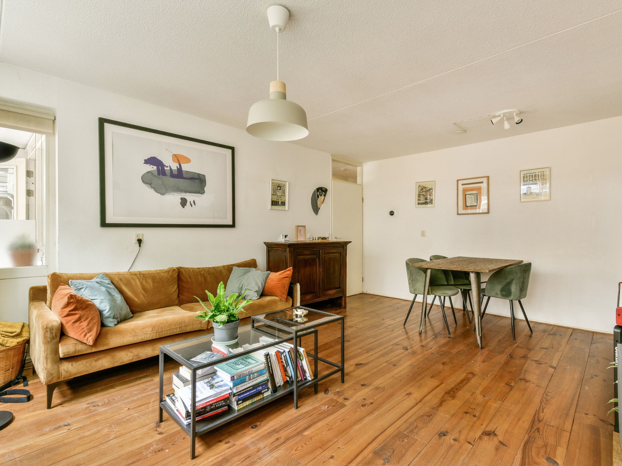2 Bedroom Apartment, Granary Wharf — Waterside Leeds