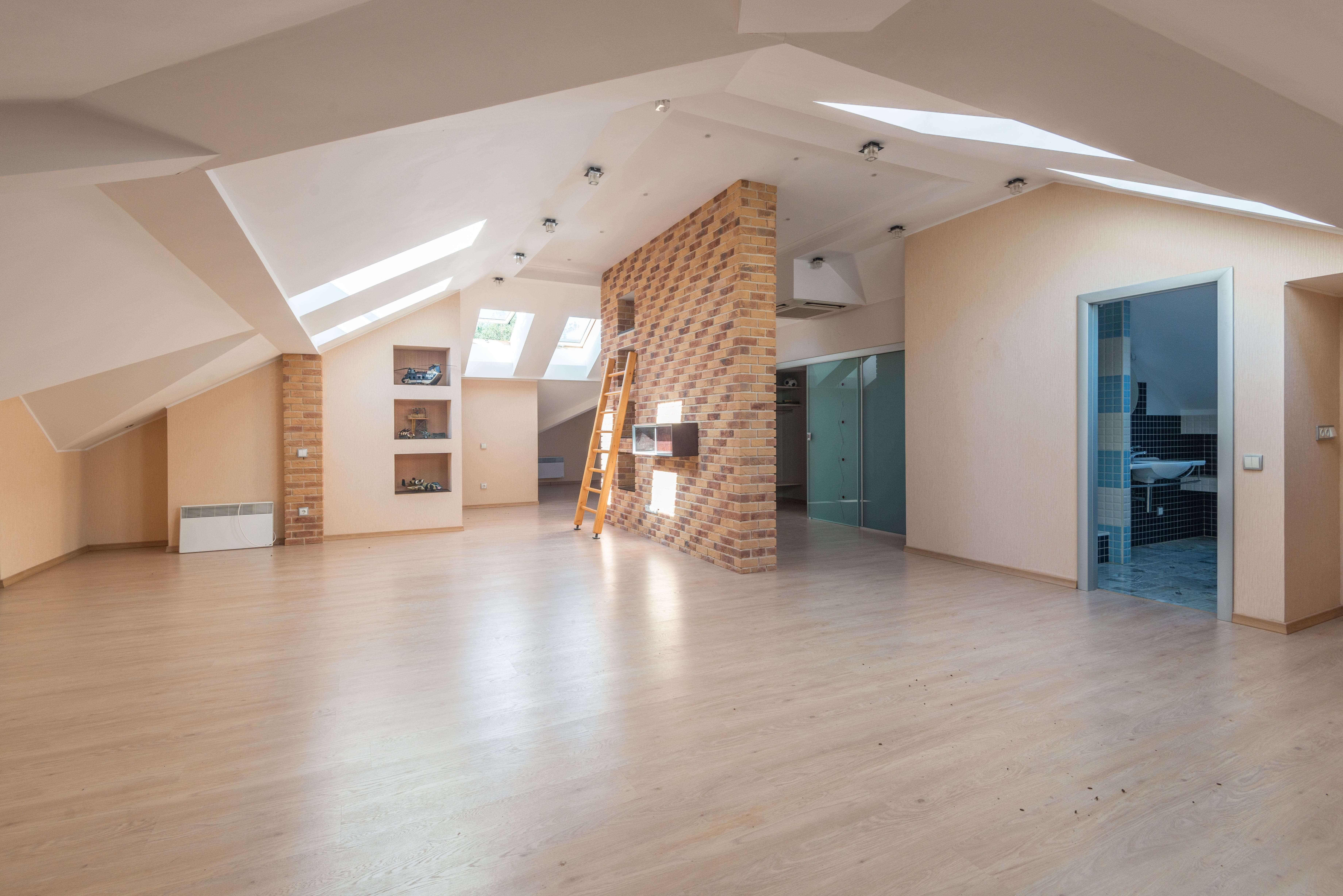 Emergency and insurance housing